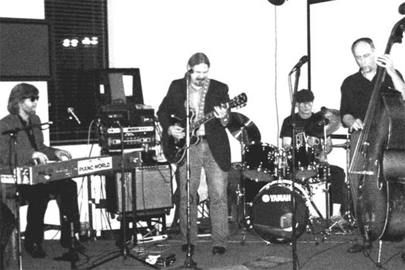 Phil Kitze Resonators